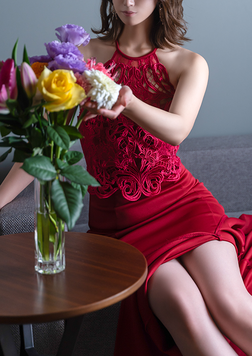 しなやかに芽吹き、凛として情熱を謳う。