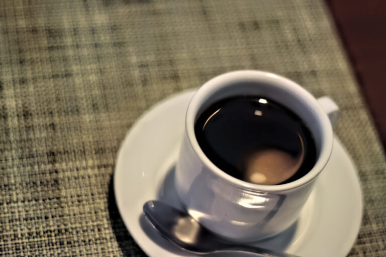 コーヒーのにおいと、思い出すあのカウンター/香咲 彩愛/クラブアイリス