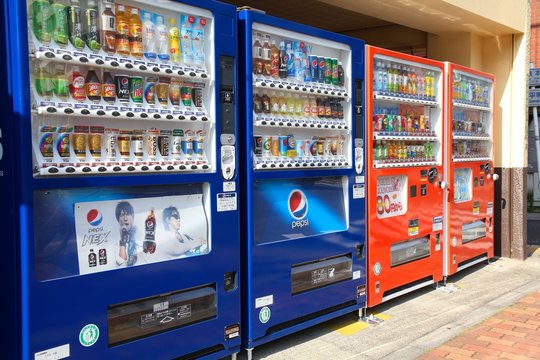 自販機で立ち止まったわけ/香咲 彩愛/クラブアイリス